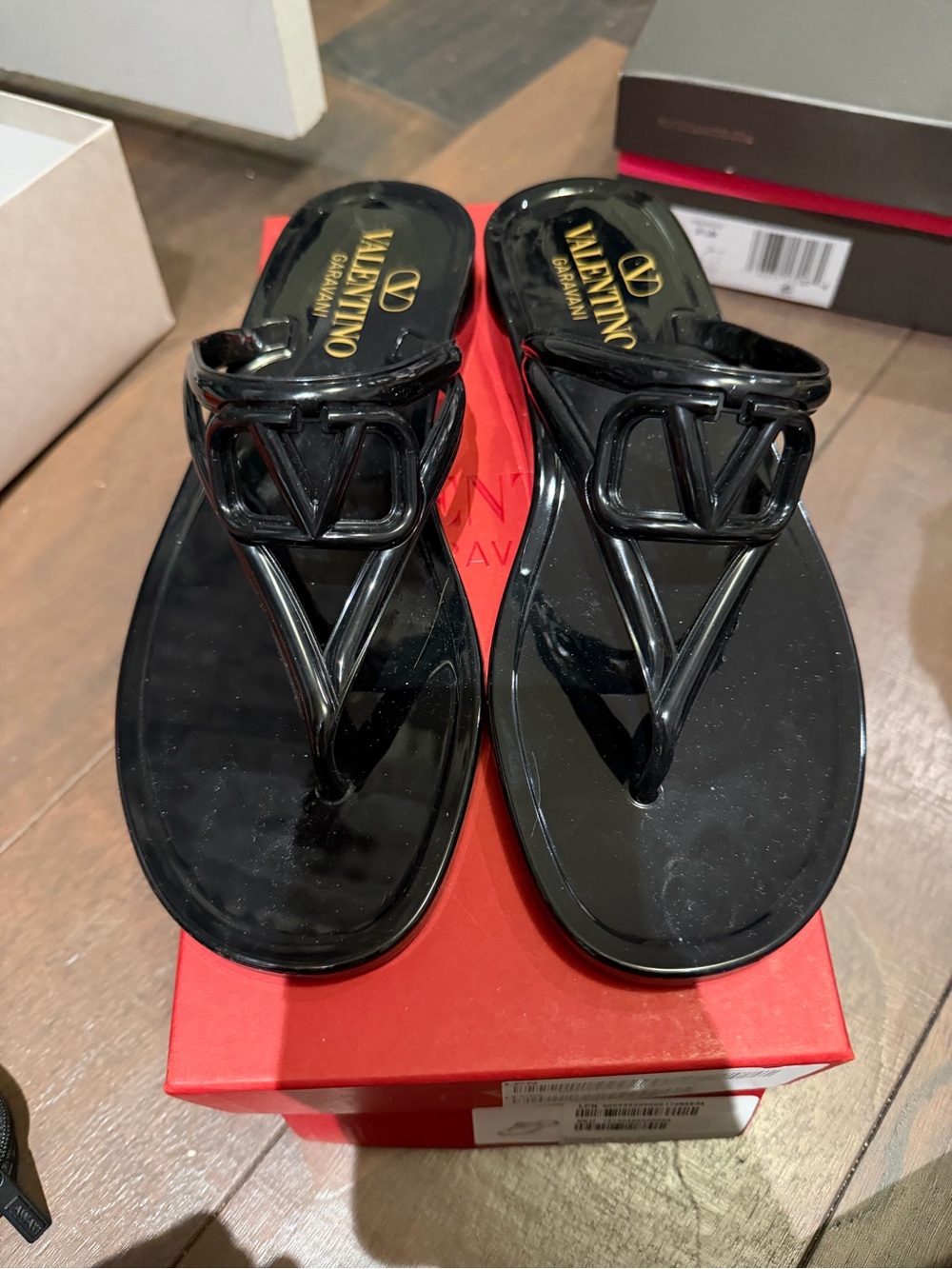 Valentino Garavani Black Jelly V-Logo Thong Sandals - Glossy Finish BRAND NEW